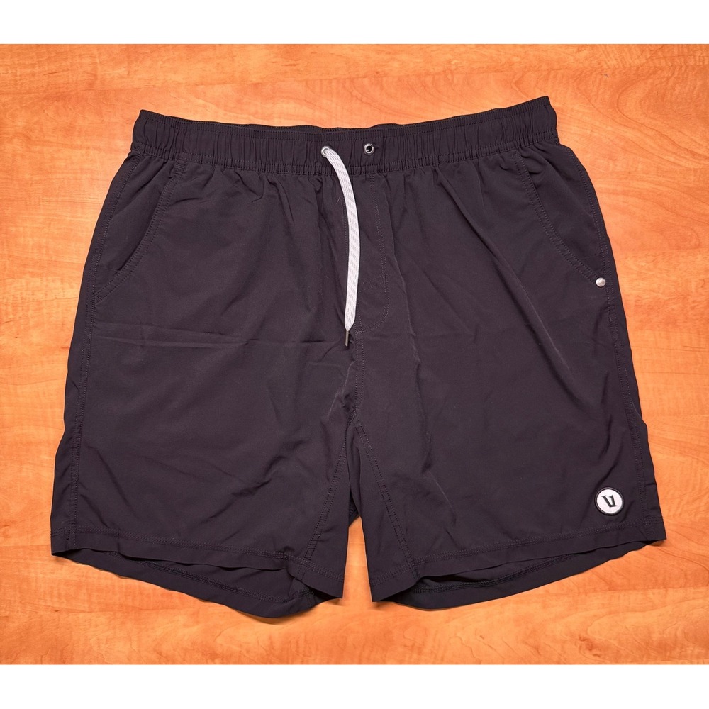 Vuori Banks Shorts Mens XXL Black Elastic Waist Athletic Training Swim Shorts